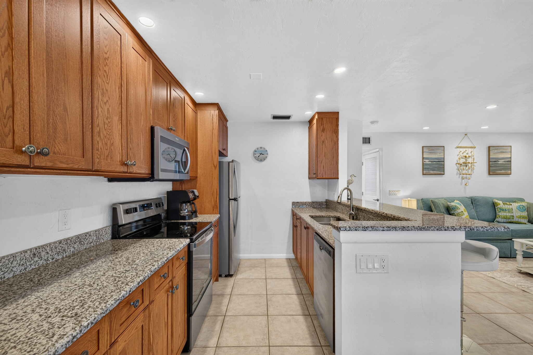 Kitchen 1 of 2