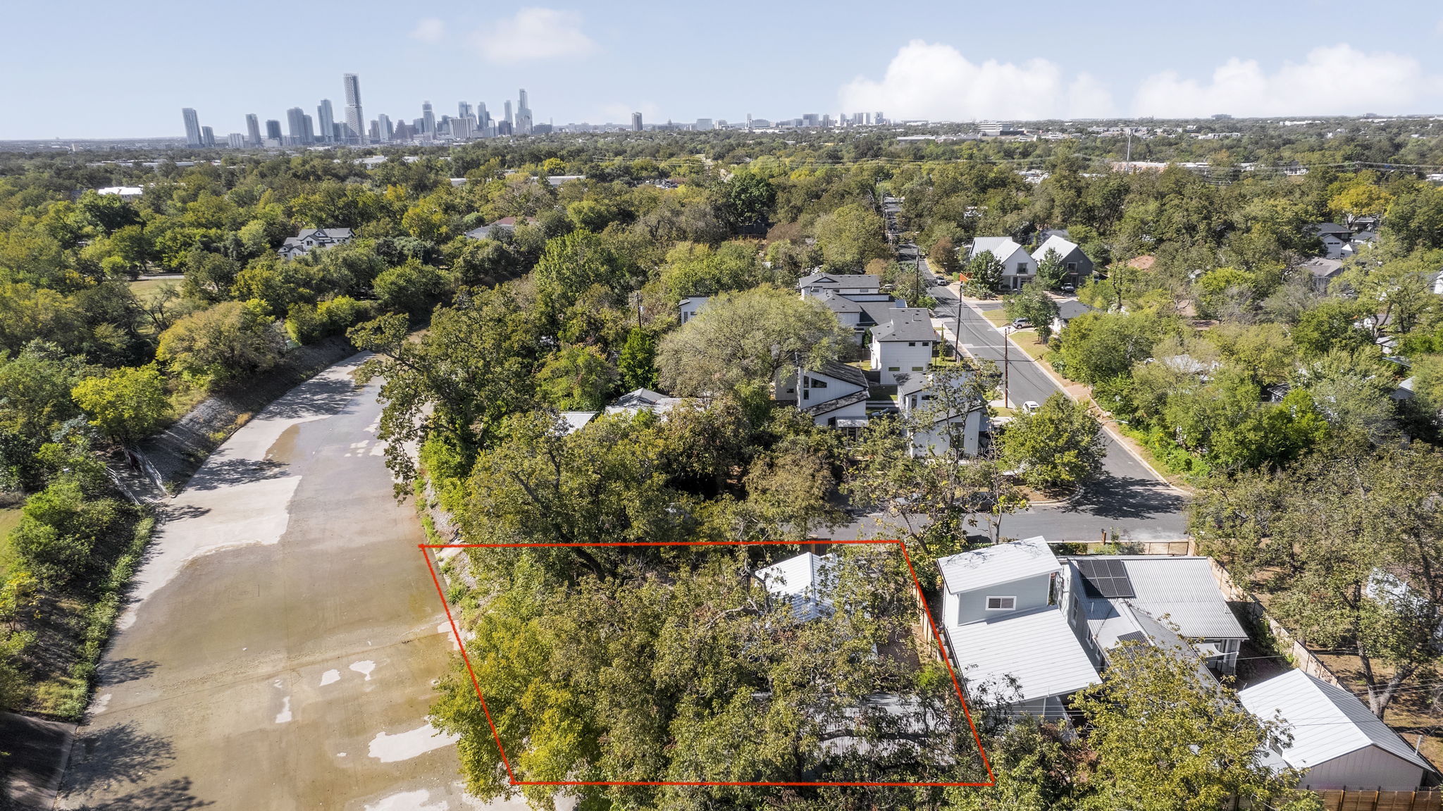 Property is in a 500 year flood plain, but does not require flood insurance.