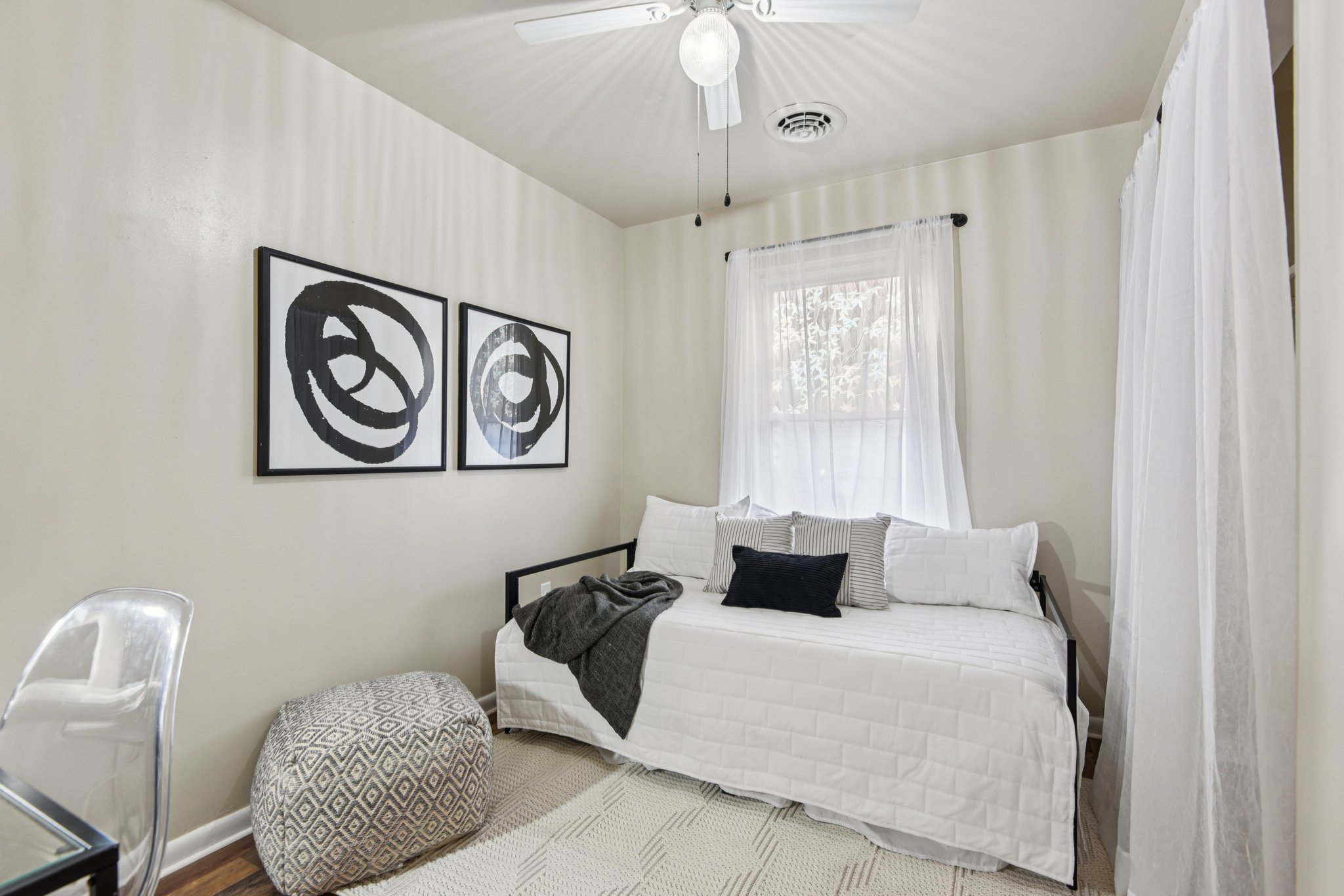 Johahn Dr-S1012-021.jpg