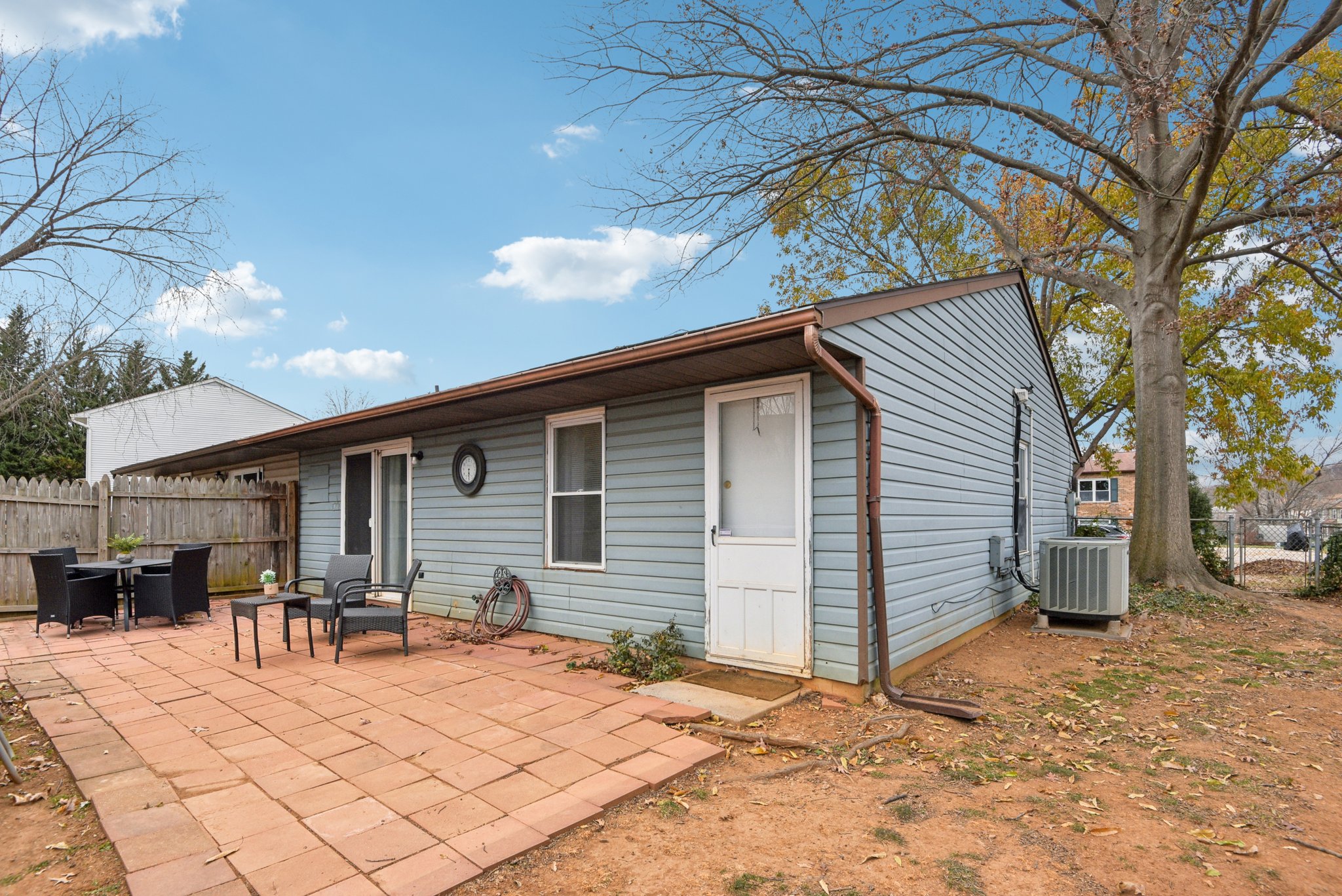 Johahn Dr-S1012-028.jpg