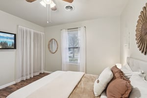 Johahn Dr-S1012-019.jpg