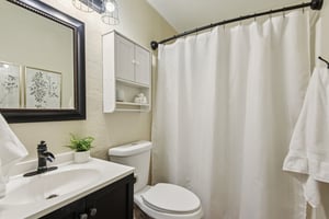 Johahn Dr-S1012-020.jpg