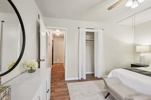 Johahn Dr-S1012-025.jpg