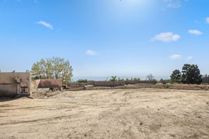 827 Lachman Lane-19