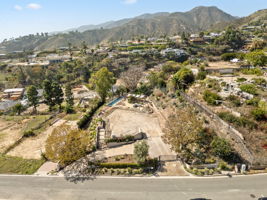 827 Lachman Lane-31