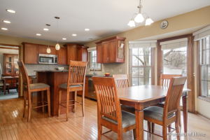 827 New Britton Rd, Carol Stream, IL 60188, USA Photo 12