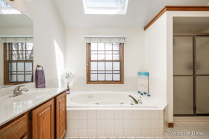 827 New Britton Rd, Carol Stream, IL 60188, USA Photo 19