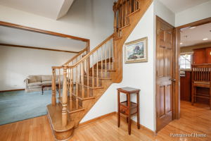 827 New Britton Rd, Carol Stream, IL 60188, USA Photo 2