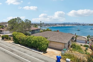 Rosecrans St-S3006-001.jpg