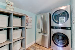 Kitchen/Laundry