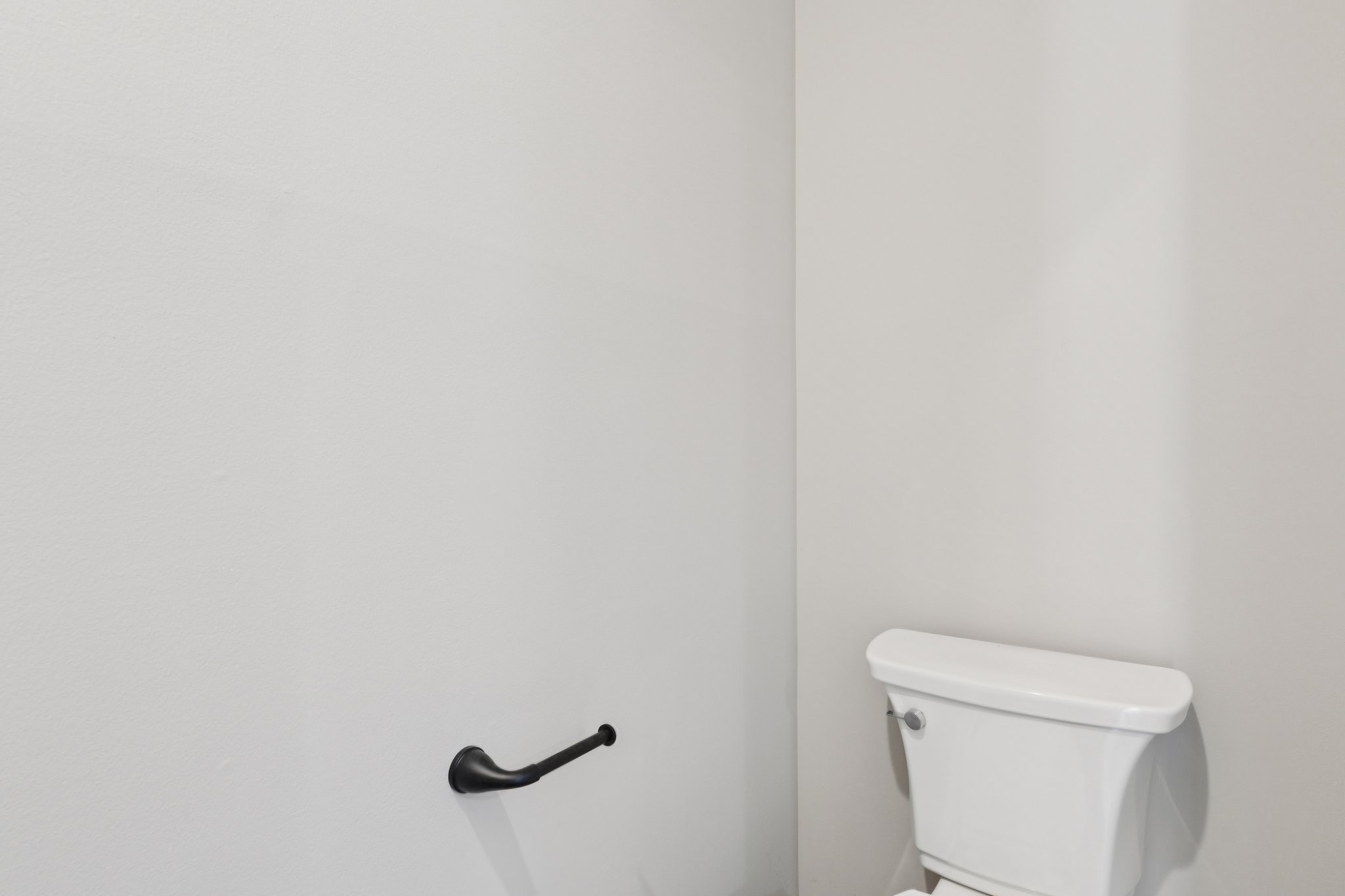 W 4th St-S0104-022.jpg