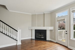 W 4th St-S0104-009.jpg