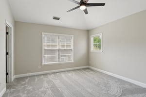 W 4th St-S0104-033.jpg