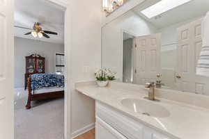  Photo 43