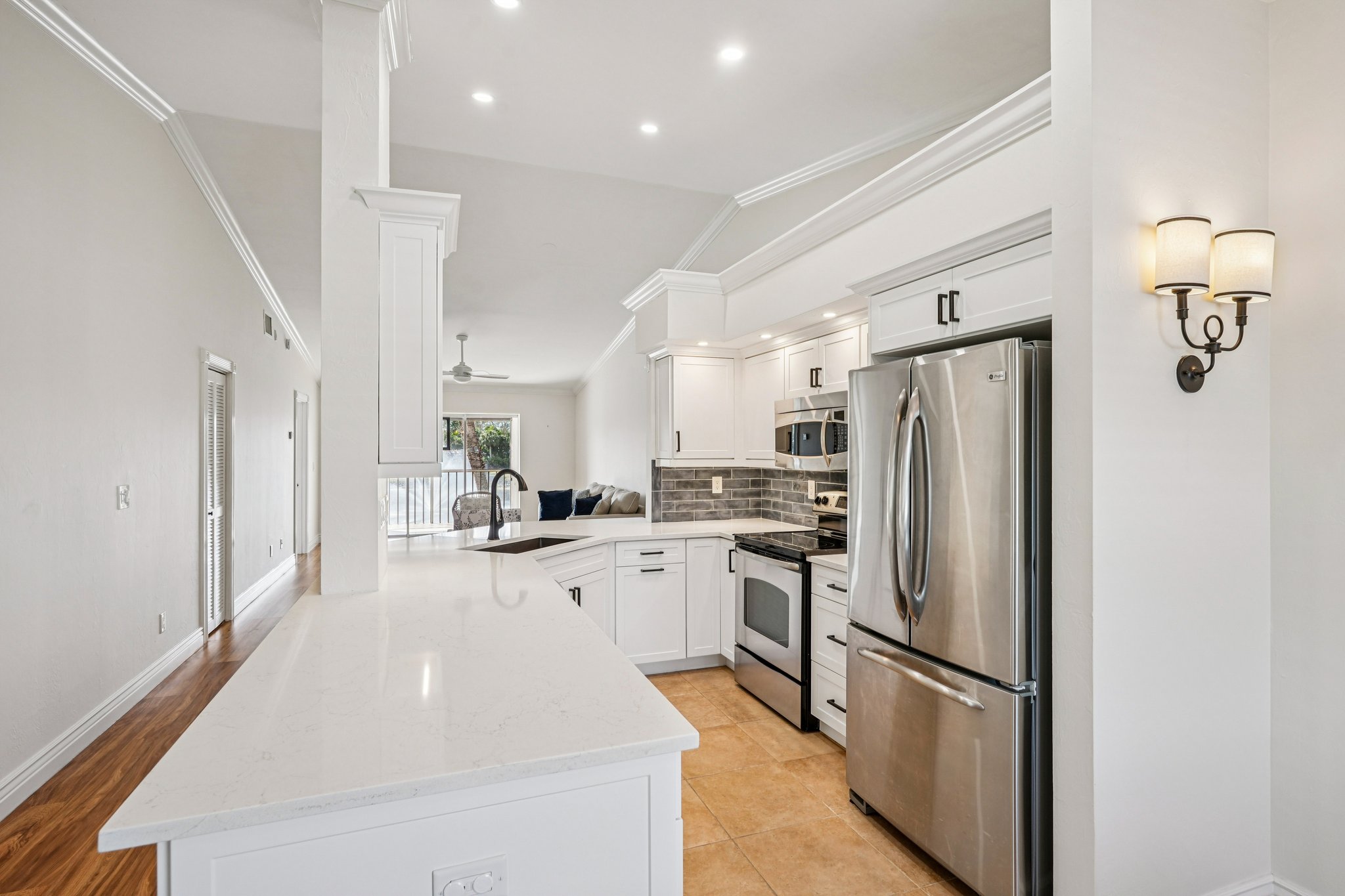 Gulf Pavilion Dr-S1902-015.jpg