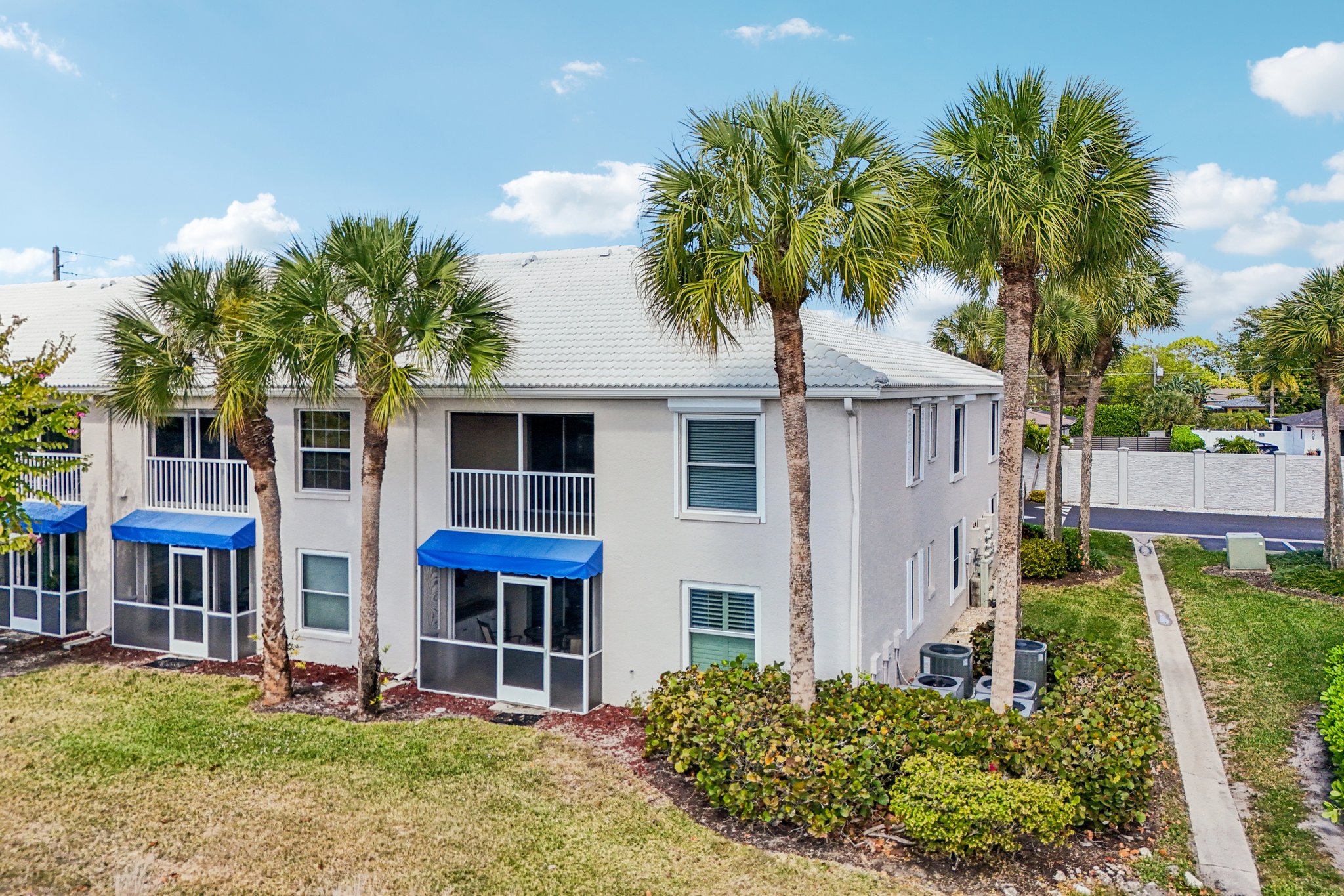 Gulf Pavilion Dr-S1902-048.jpg