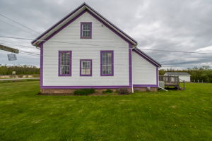  Photo 43