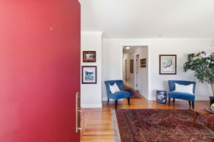 007_F8_828 Laurel Ave