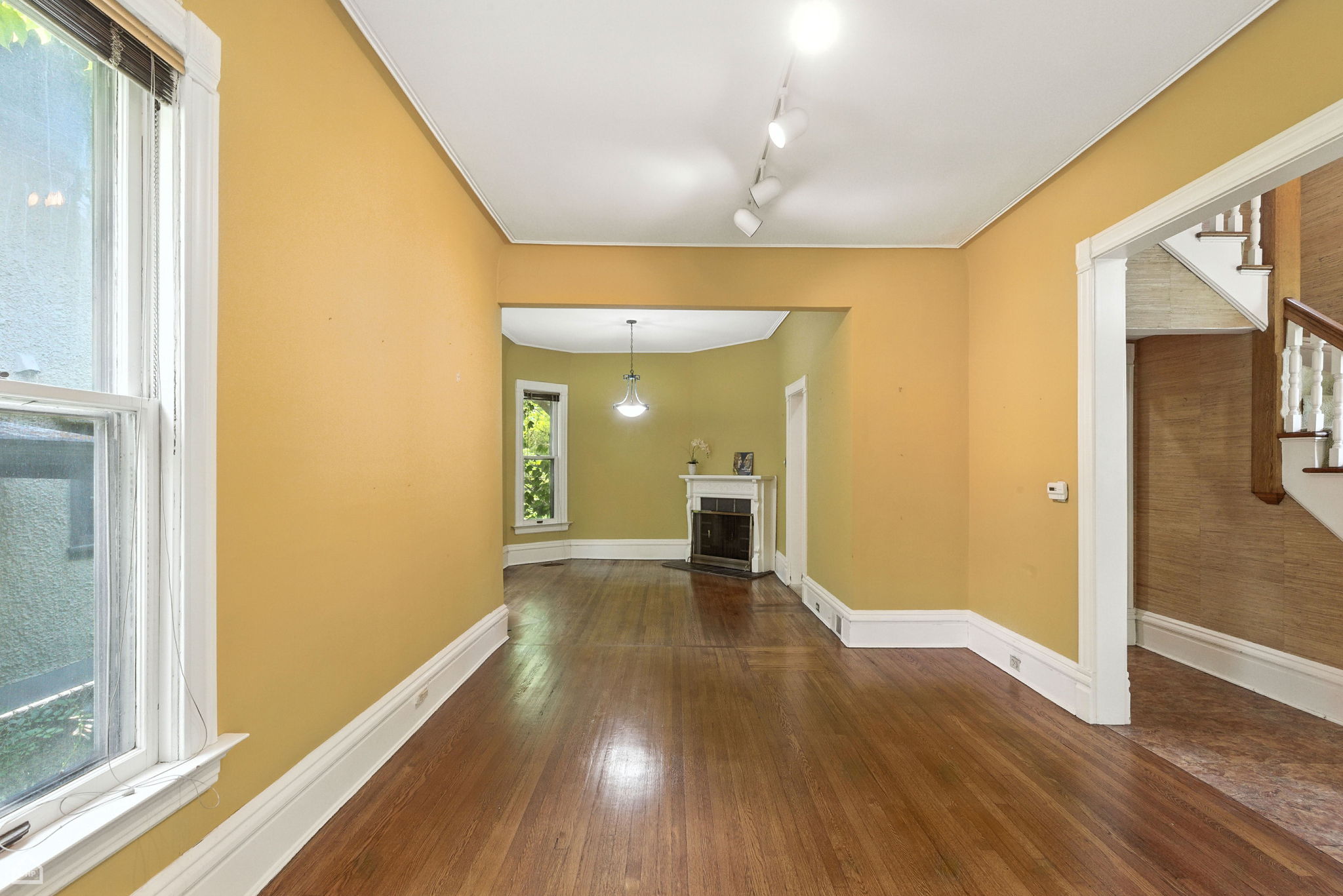Living room, large and sunny