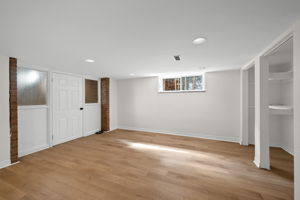  Photo 38
