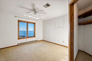 8283 Island View Rd Fish Creek Wisconsin full-13