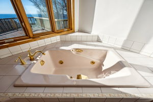 8283 Island View Rd Fish Creek Wisconsin full-53