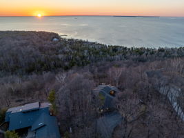 8283 Island View Rd Fish Creek Wisconsin full-83