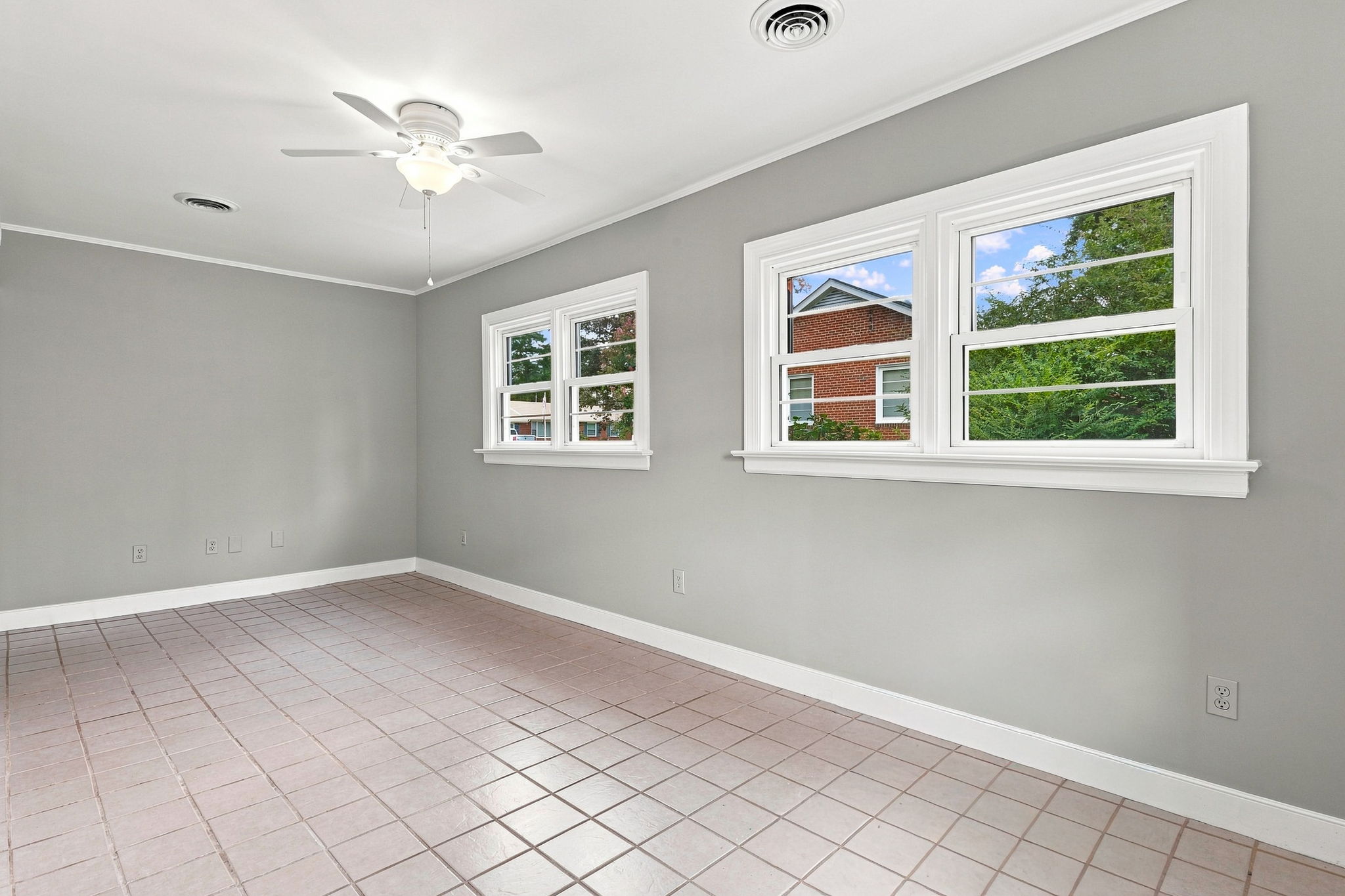 21-Sunroom