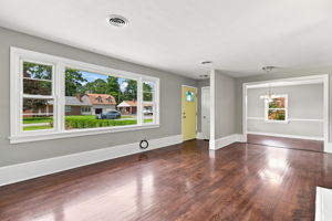 06-Living Room