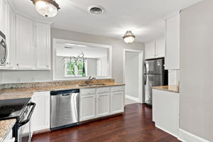 11-Kitchen