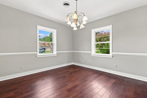 15-Dining Room