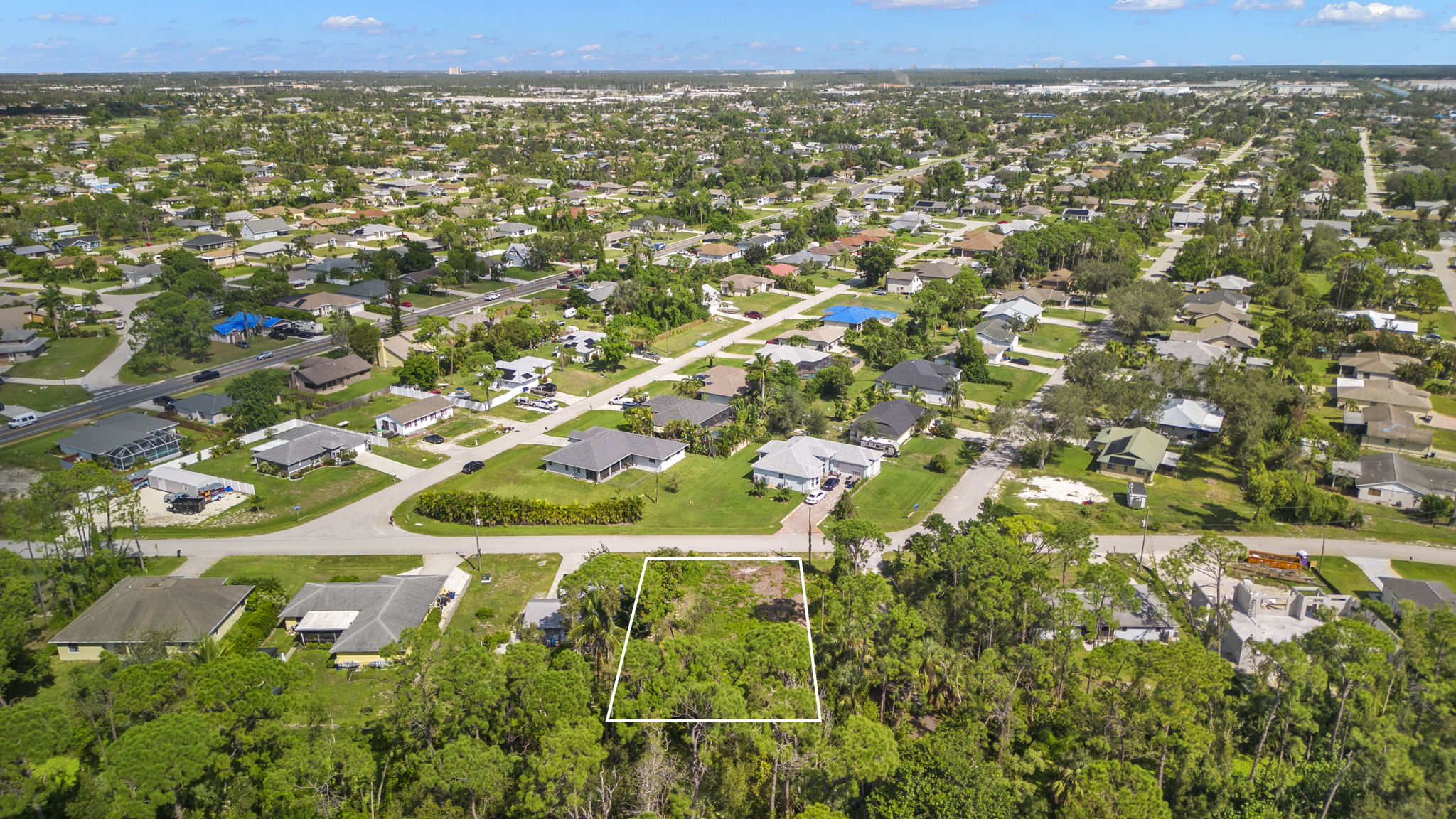 Aerial (5)_With Lot Lines