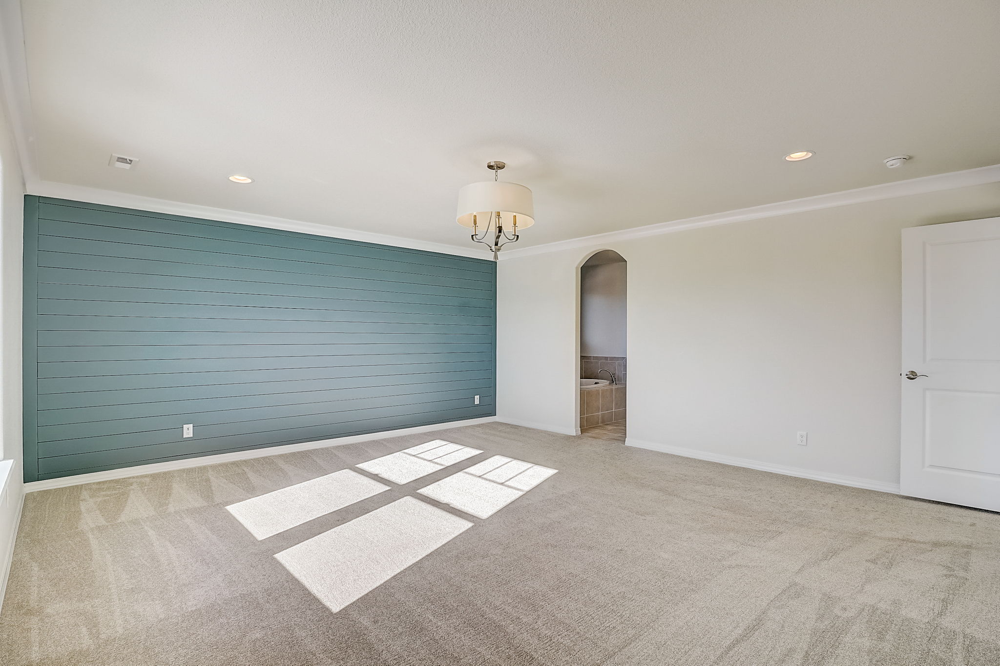 Lodge Grass Way-028