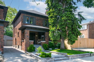  Photo 0