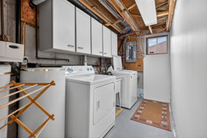  Photo 46