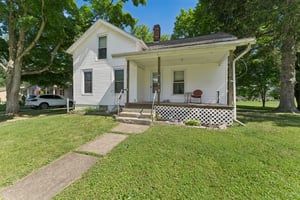 E Main St-S1606-003.jpg