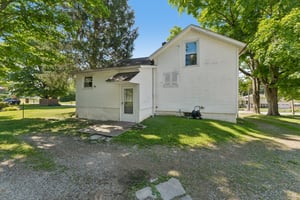 E Main St-S1606-008.jpg