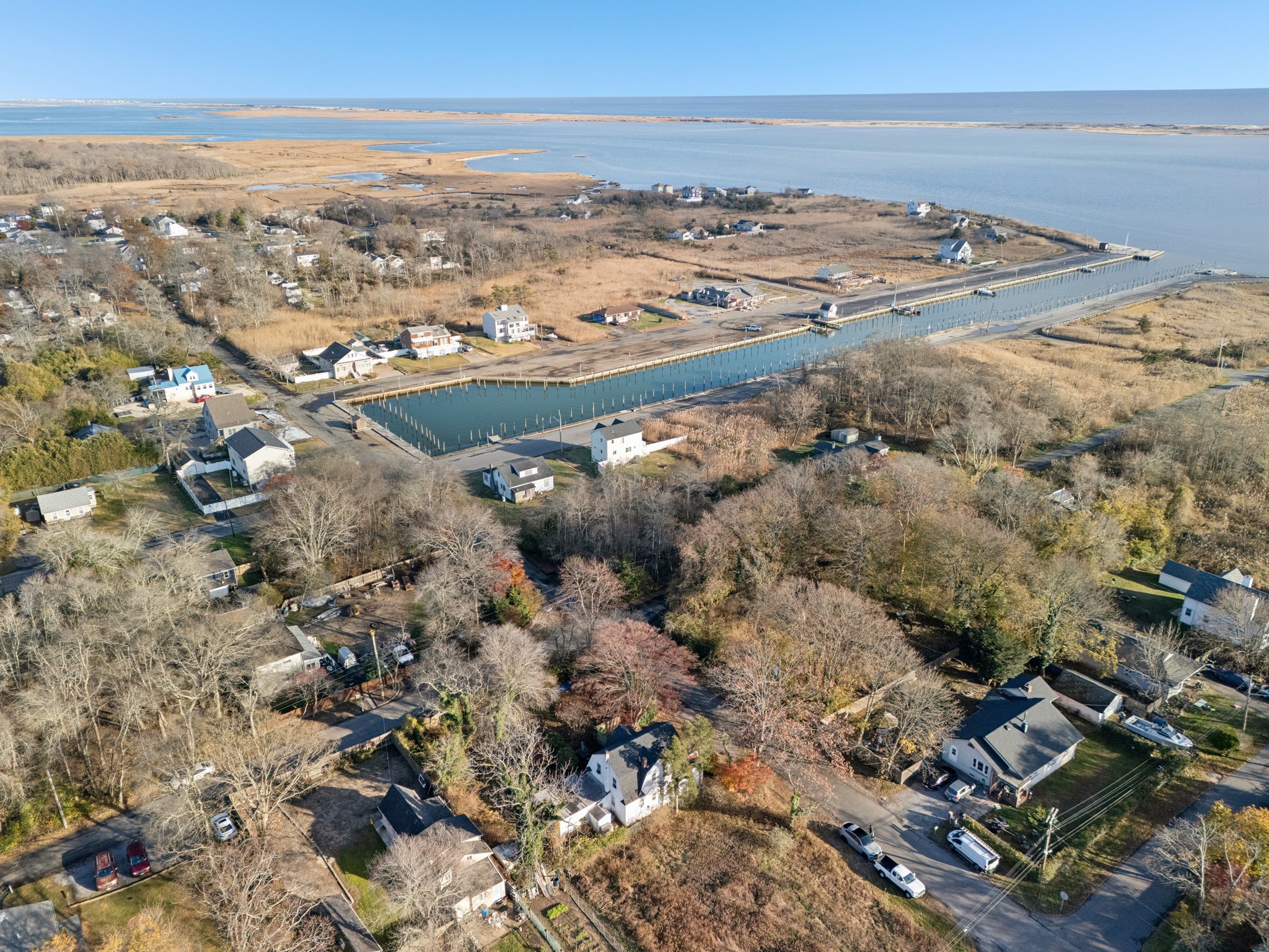 Elm Rd-S2011-023.jpg