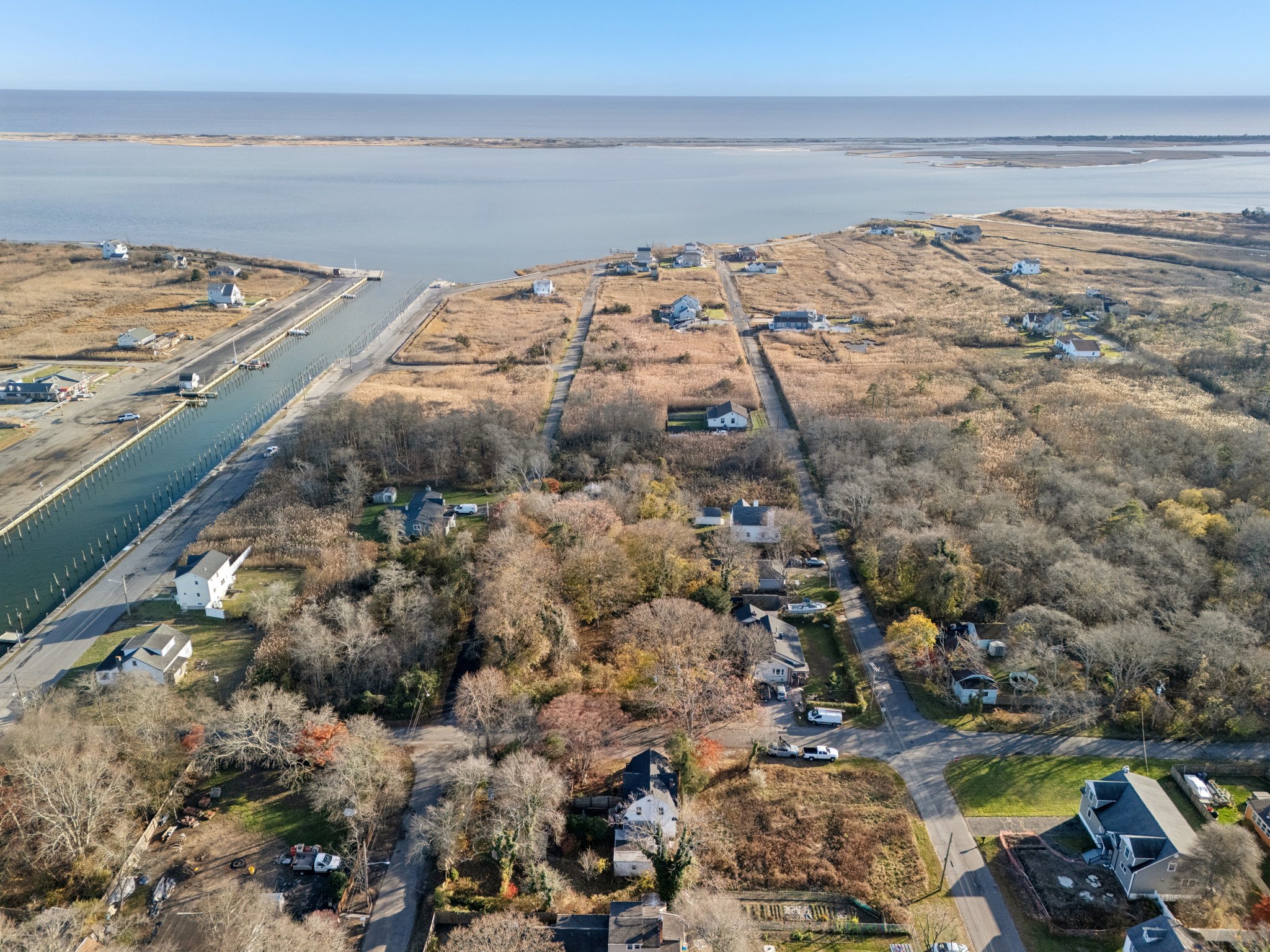 Elm Rd-S2011-025.jpg