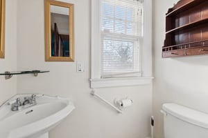 Elm Rd-S2011-007.jpg