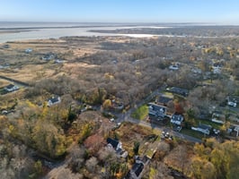 Elm Rd-S2011-029.jpg