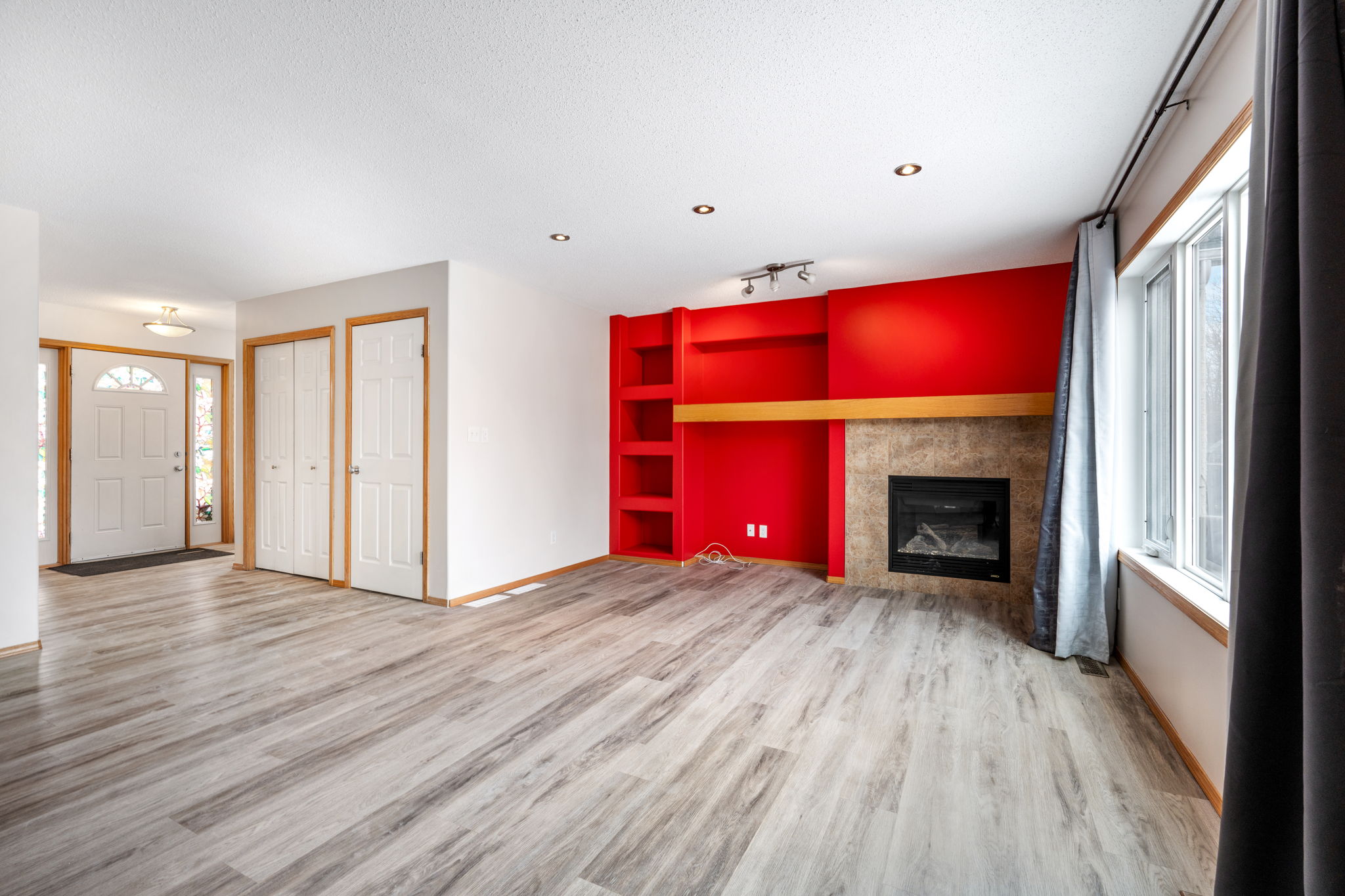 83 Heartstone Dr - Interior-4