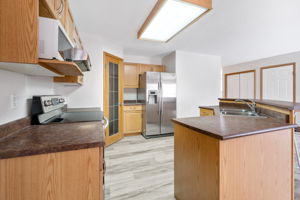 83 Heartstone Dr - Interior-10