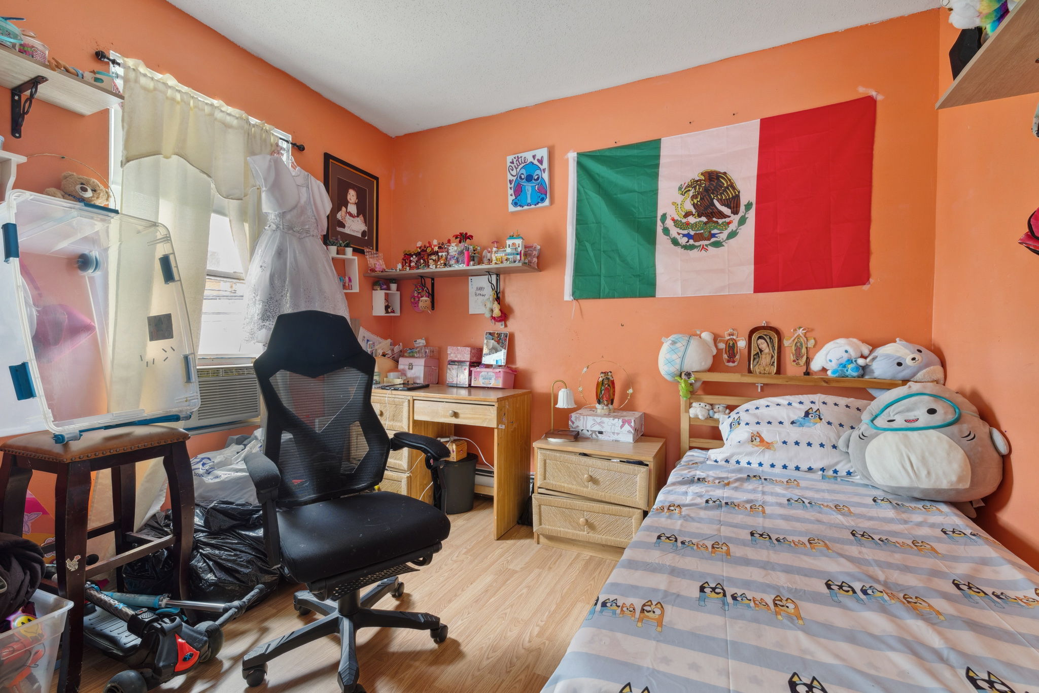  Photo 23