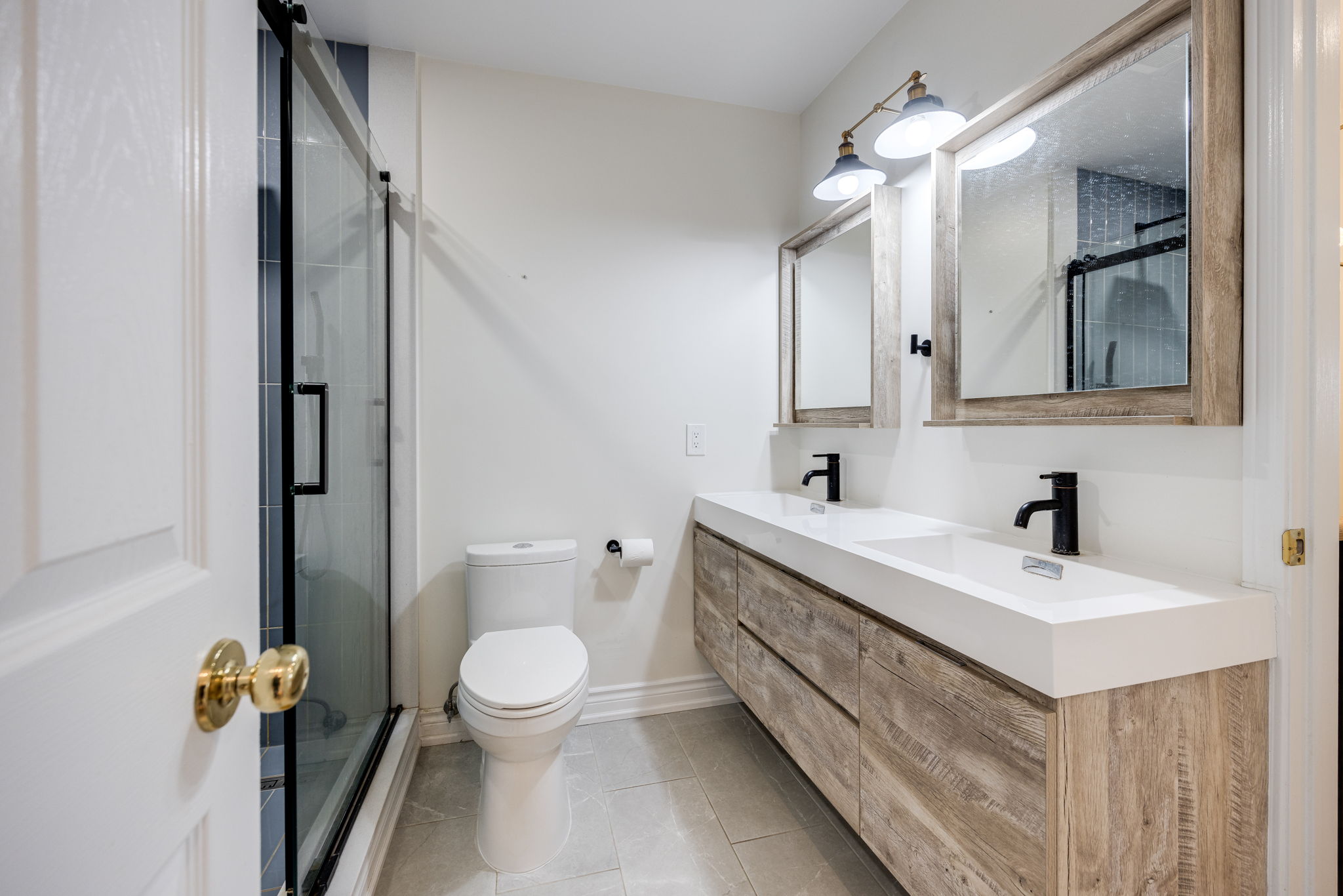 Toronto property showcase — delivered property photograph 22