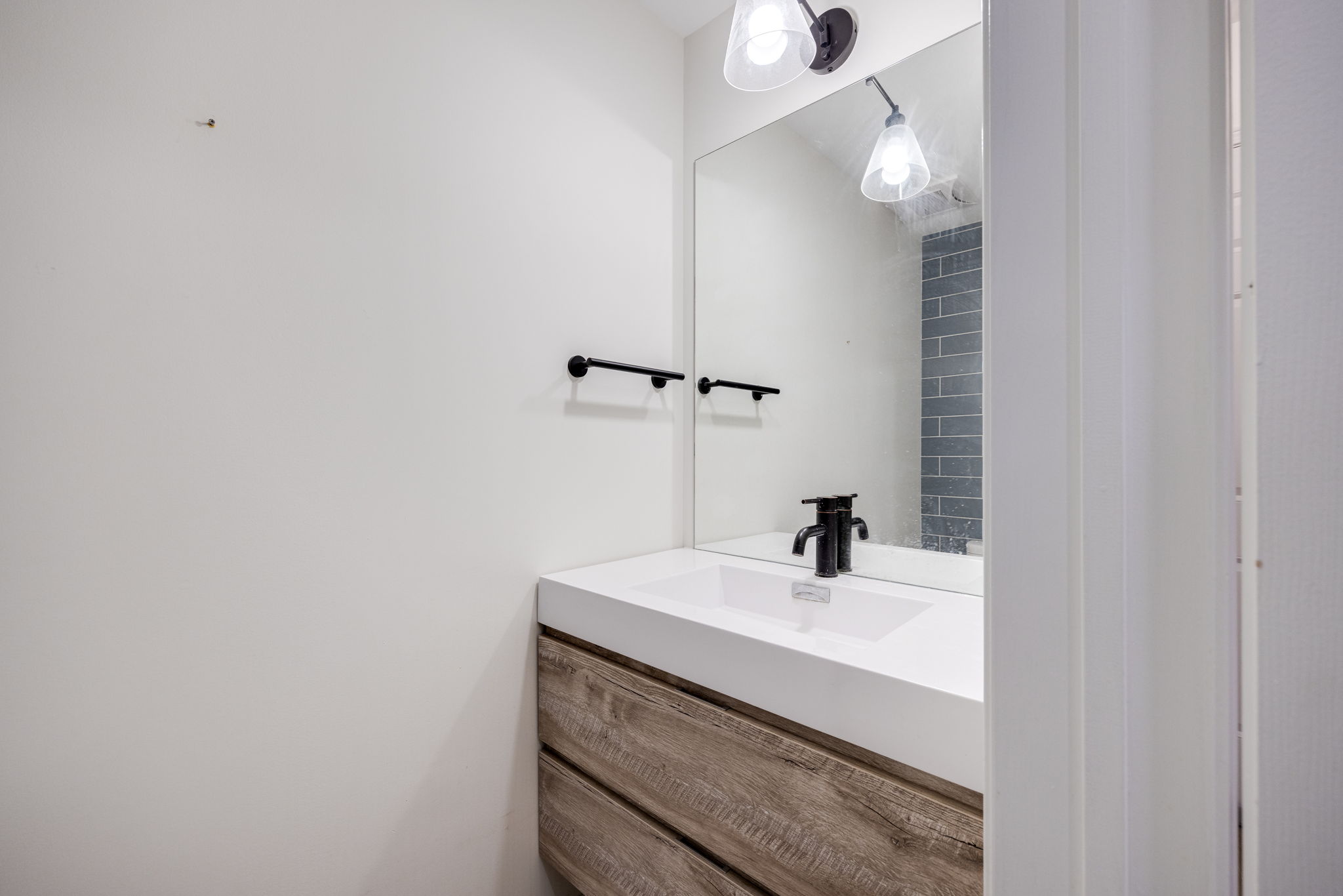 Toronto property showcase — delivered property photograph 29