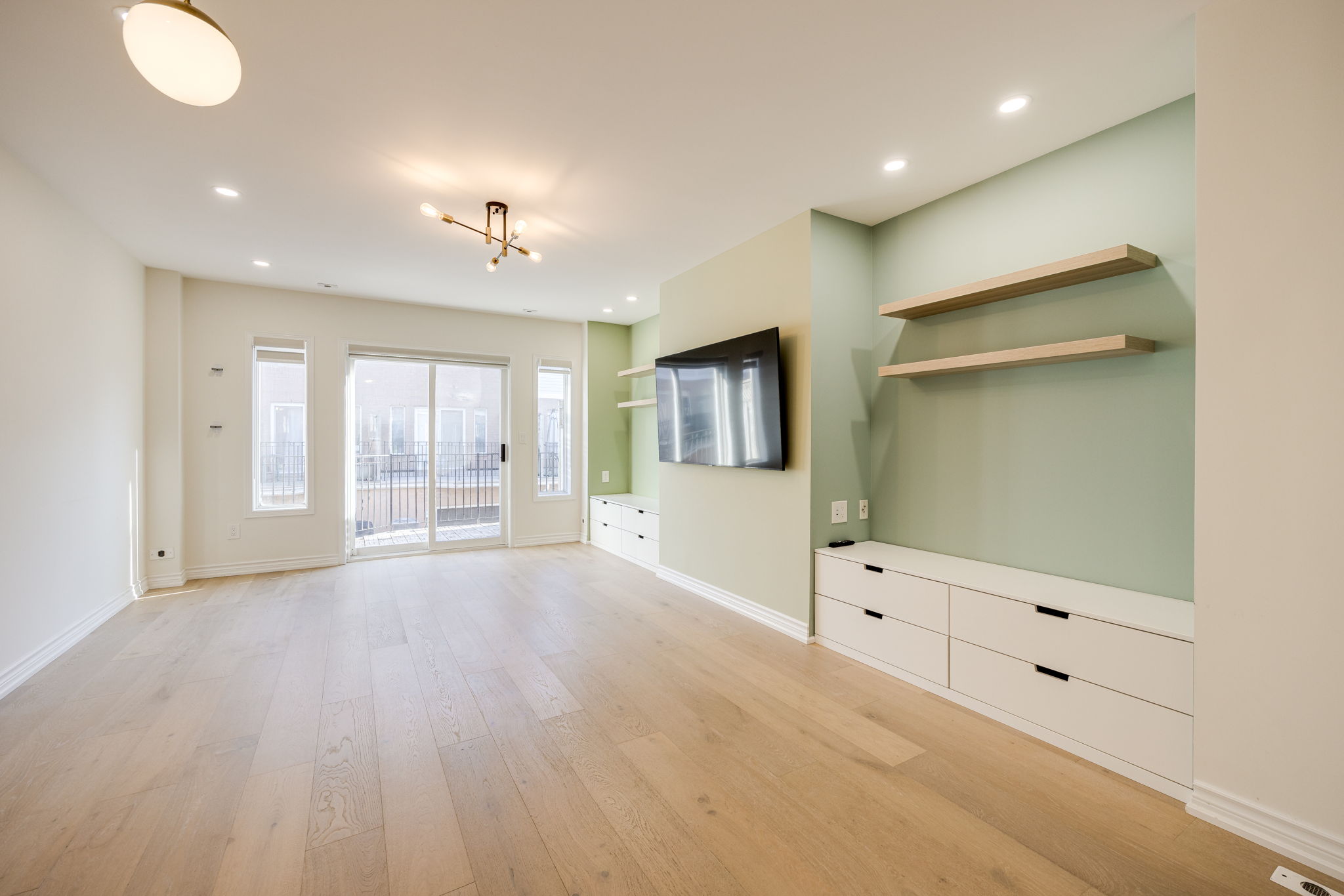 Toronto property showcase — delivered property photograph 11