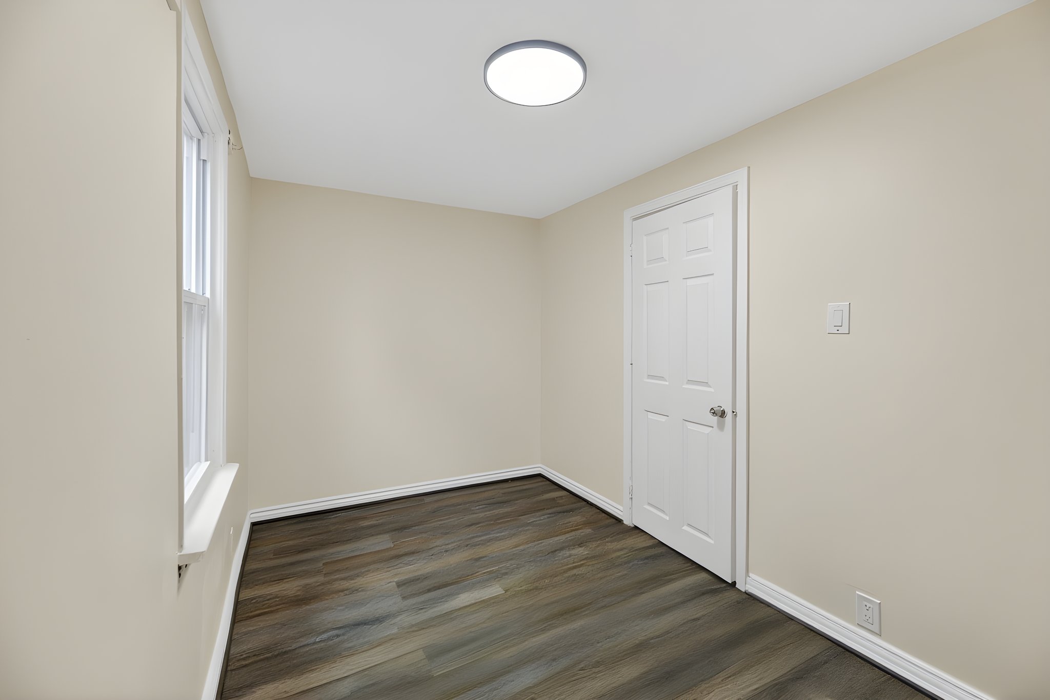 83-montana-ave-224 furniture removed.jpeg