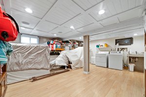 Photo 23