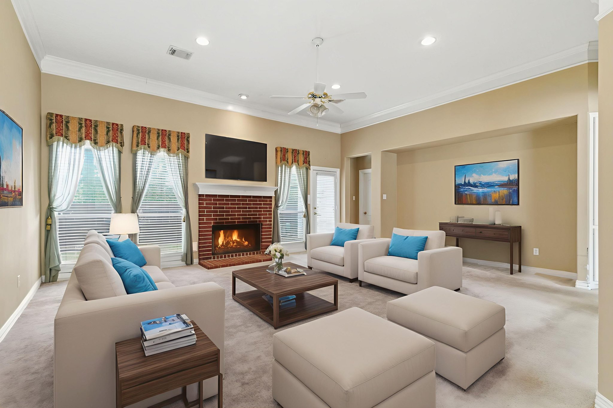 004-83 Park Cir-Montgomery virtually staged.jpeg